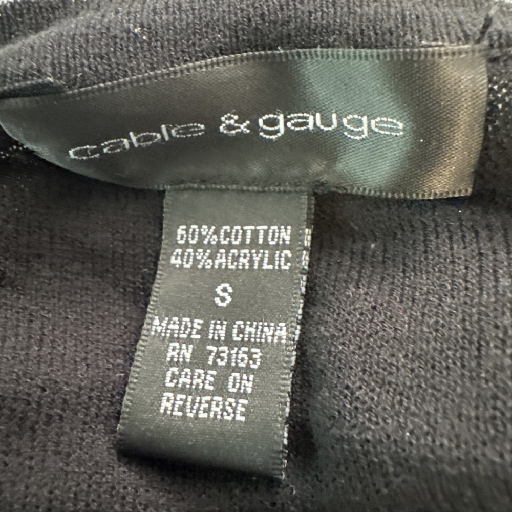Cable & Gauge Women's Sweater Cardigan Black Button  Short Sleeves Pockets Sz. S - Picture 6 of 7